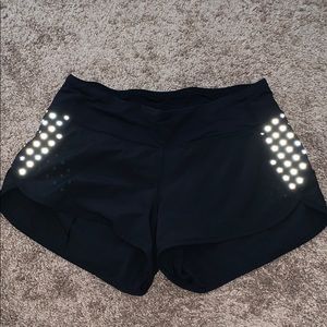 Lululemon speed shorts 2.5